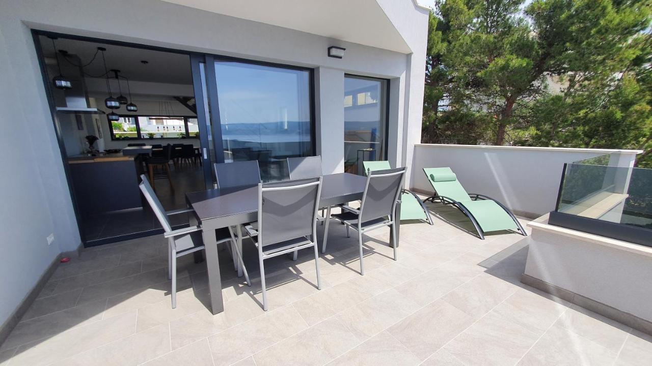 Apartments Marina Омиш Экстерьер фото